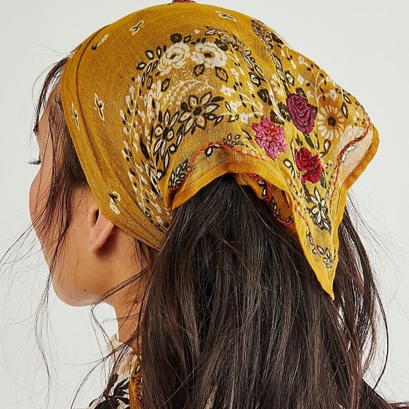 Free People Accessories - Free People Floral Embroidered Hair Scarf Bandana in Green